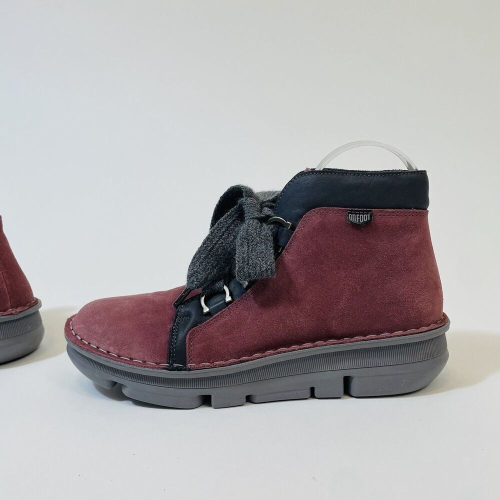 Onfoot Suede Lace Up Fleece Line High Top Sneaker Women’s Size 38 8 Lace Up